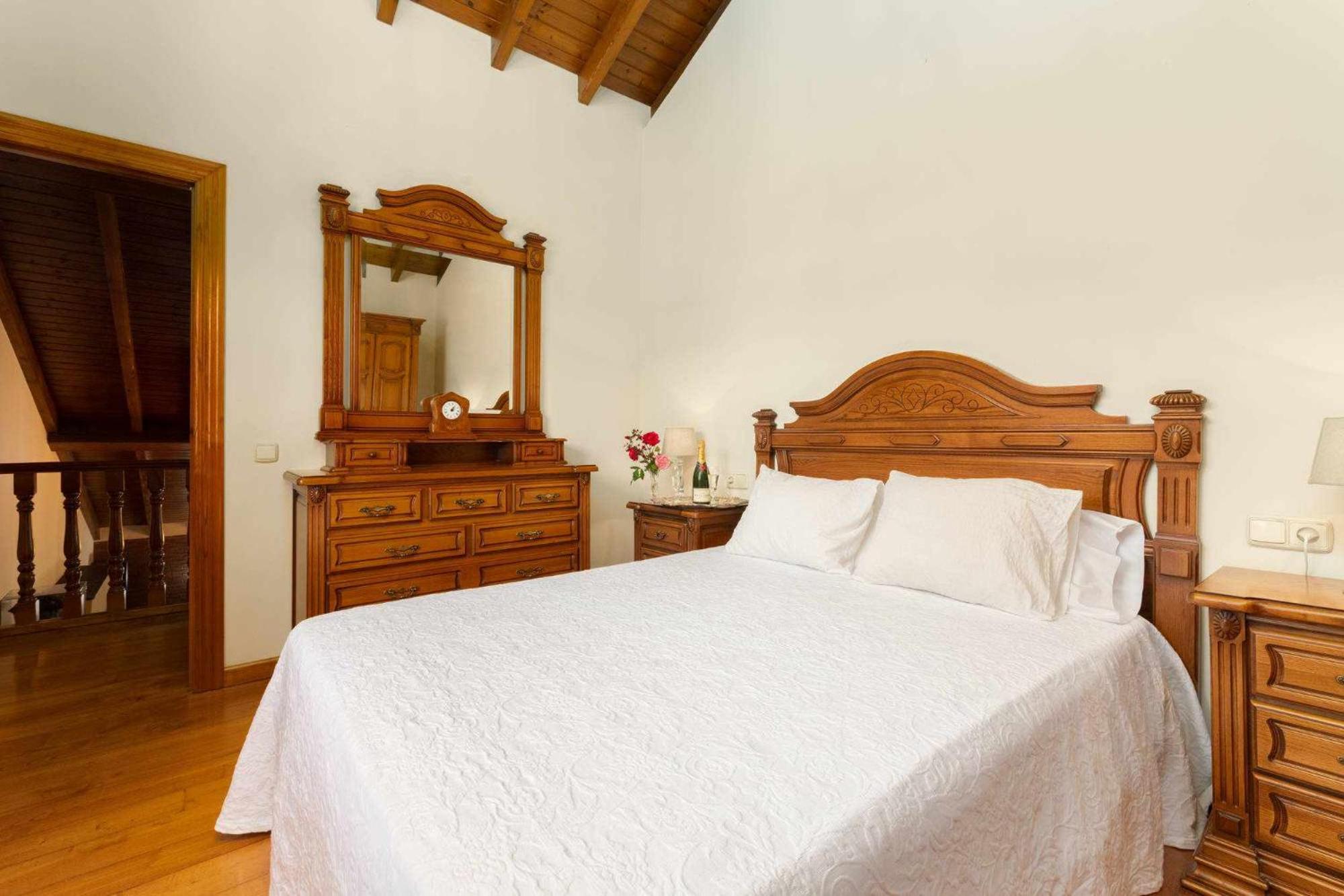 Casa En La Costa Con Wifi Jardin Y Barbacoa Vendégház Llanes Kültér fotó
